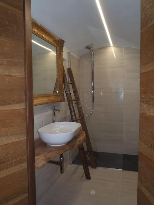 B-Lake Apartment Μπελάτζιο Εξωτερικό φωτογραφία